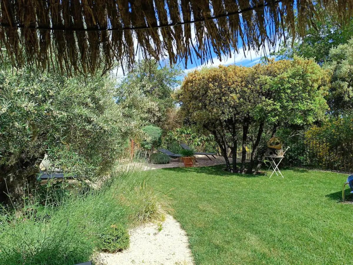 L'Autre Perle, Balneo En Supplement, Le Clos Des Perles Tourtour Exterior foto